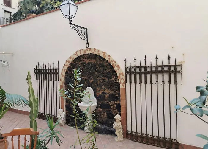 Bed and Breakfast A casa di Amedeo Catania